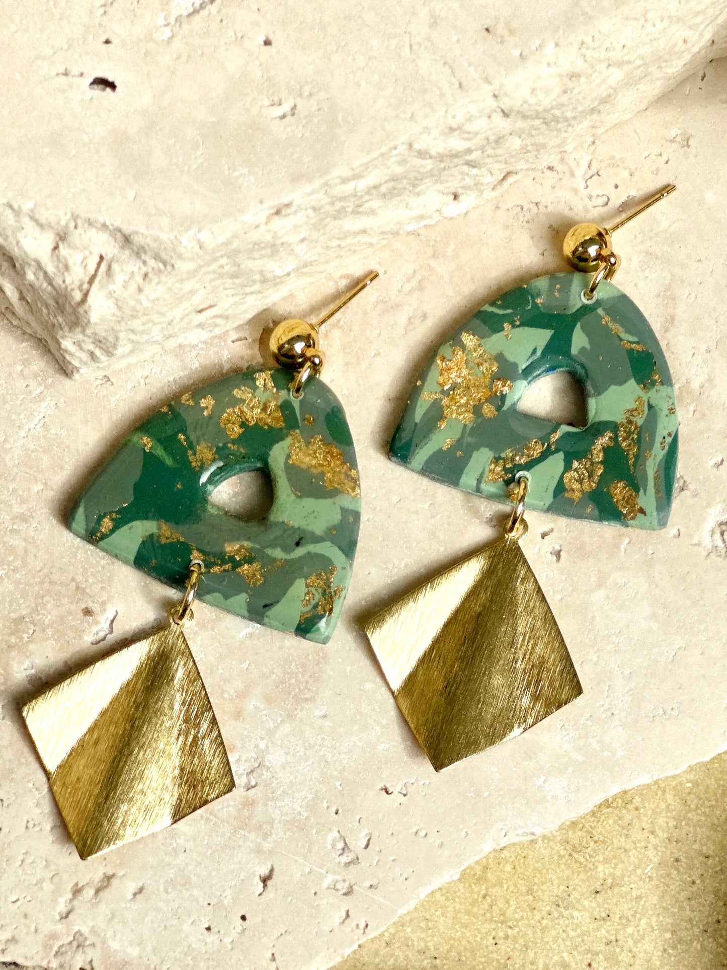 Saylor Earrings - Olive Green