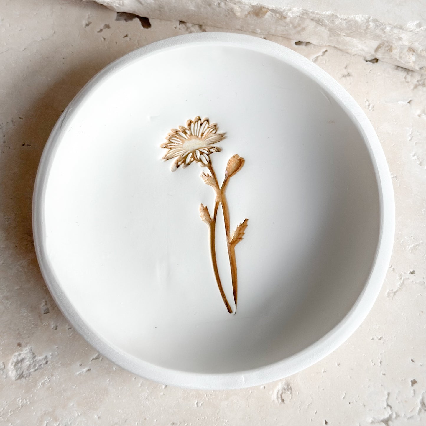 April - Daisy Birth Flower Trinket Tray