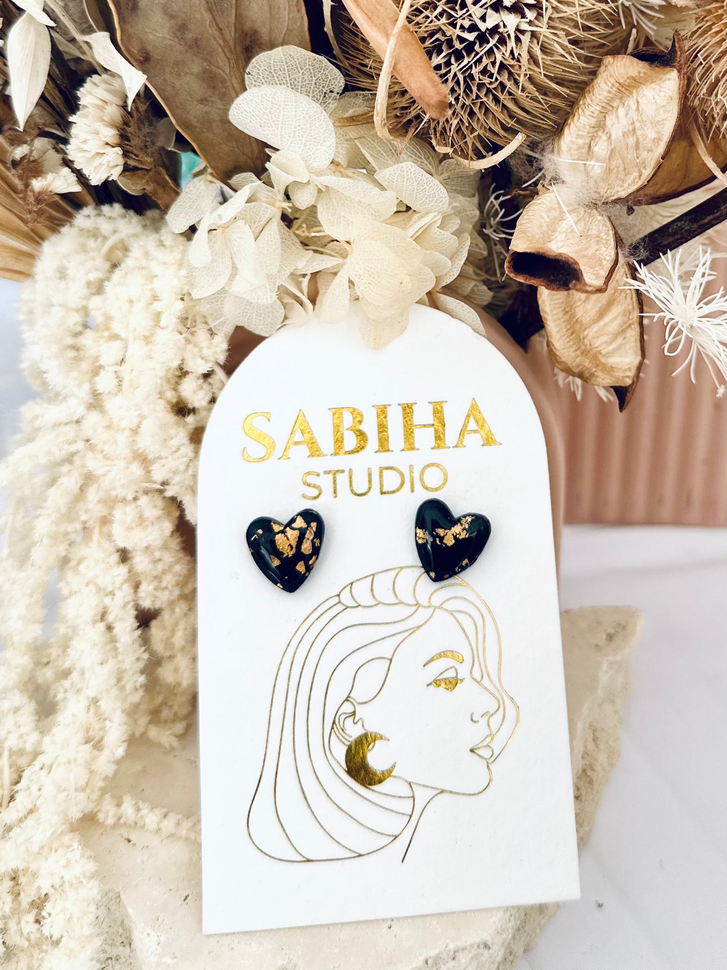 Sweetheart Studs - Black